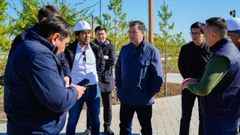 Фотография к новости: Астана әкімі экосенбілікке қатысқан тұрғындарға алғыс айтты