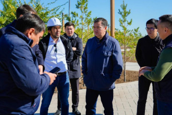 Фотография к новости: Астана әкімі экосенбілікке қатысқан тұрғындарға алғыс айтты