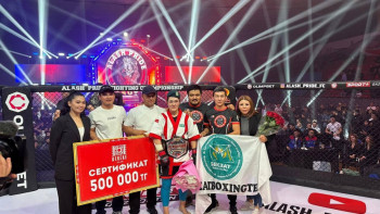 Фотография к новости: Армия спортшысы Alash Pride лигасының тарихындағы алғашқы әйел чемпион атанды