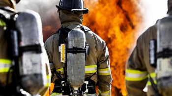 Фотография к новости: Өрт сөндірушінің жауынгерлік киім стандартына өзгерістер бекітілді