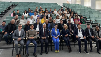 Фотография к новости: Сенаторлар АЭС құрылысының келешегін талқылады