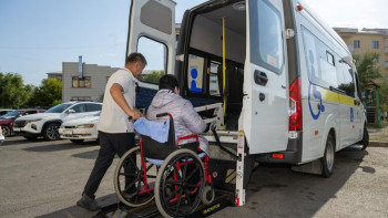 Фотография к новости: Биыл Жетісуда "Инватакси" 60 мыңнан астам рет қызмет көрсетті