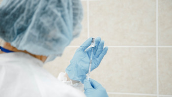 Фотография к новости: Жатыр мойны обырының алдын алу үшін қыздарды вакцинациялау басталды