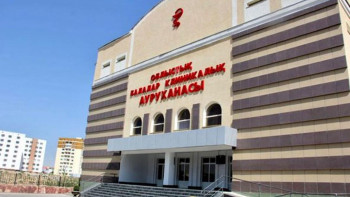 Фотография к новости: Түркістандық дәрігерлер 13 жасар қызды аяққа тұрғызды