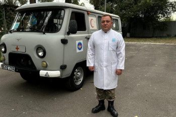 Фотография к новости: Әскери дәрігер ұшақта жолаушының өмірін сақтап қалды