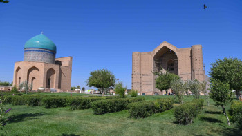 Фотография к новости: Үкімет қаулысымен Қожа Ахмет Ясауи кесенесі мемлекеттік қорғауға алынды