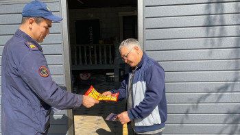 Фотография к новости: Алматыда "Қауіпсіздік үшін - бірге" және "Көмек қолы" акциялары жалғасуда