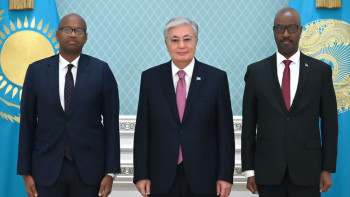 Фотография к новости: Тоқаев Руанда Президентінің арнайы өкілі Жан Поль Ньирубутаманы қабылдады