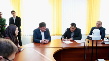 Фотография к новости: Министр: Кадр даярлау - біздің жұмысымыздың маңызды бағыттарының бірі