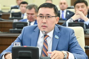 Фотография к новости: АЭС-ты ауыл үшін қолдап отырмын – Баққожаев