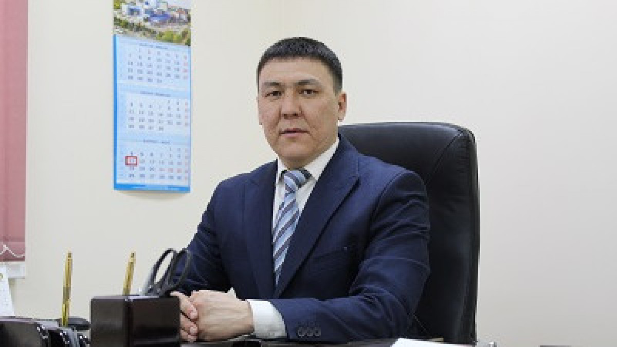  кейіпкердің жеке мұрағатынан