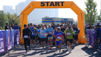 Фотография к новости: Астанада Elge Qyzmet Run спорттық жүгіруі өтті