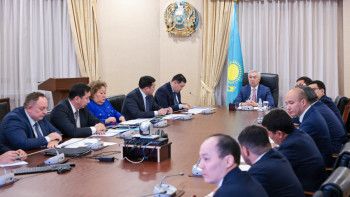 Фотография к новости: Өңірлерде дәнді дақылдардың 75%-ы жиналды