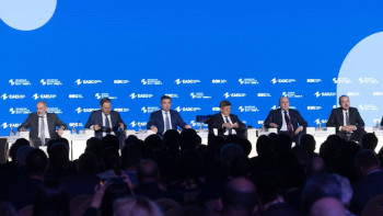 Фотография к новости: Бектенов Еревандағы Еуразиялық үкіметаралық кеңес отырысына қатысты