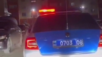 Фотография к новости: Тараздық полицейлер өзін өлтірмек болған ер адамды құтқарып қалды