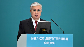 Фотография к новости: Депутаттар халық сеніміне сай болуы керек – Президент