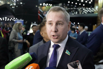 Фотография к новости: Депутаттар TikTok-ты шектеуді немесе жауып тастауды ұсынды