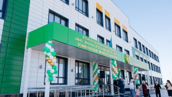 Фотография к новости: «Жайлы мектеп»: Атырау облысында алғашқы екі мектеп ашылды