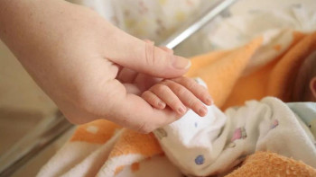 Фотография к новости: Астанада референдум күні 39 сәби өмірге келді