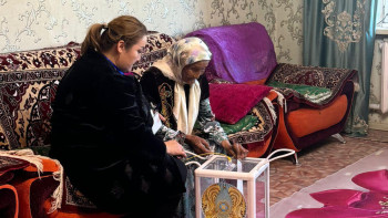 Фотография к новости: Еліміздегі ең қарт адам референдумда дауыс берді