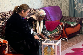 Фотография к новости: Еліміздегі ең қарт адам референдумда дауыс берді