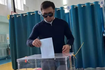 Фотография к новости: Олимпиада чемпионы Елдос Сметов саяси науқанда өз таңдауын жасады