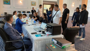 Фотография к новости: Референдум учаскелері әлемнің 40-тан астам елінде жұмыс істеп жатыр