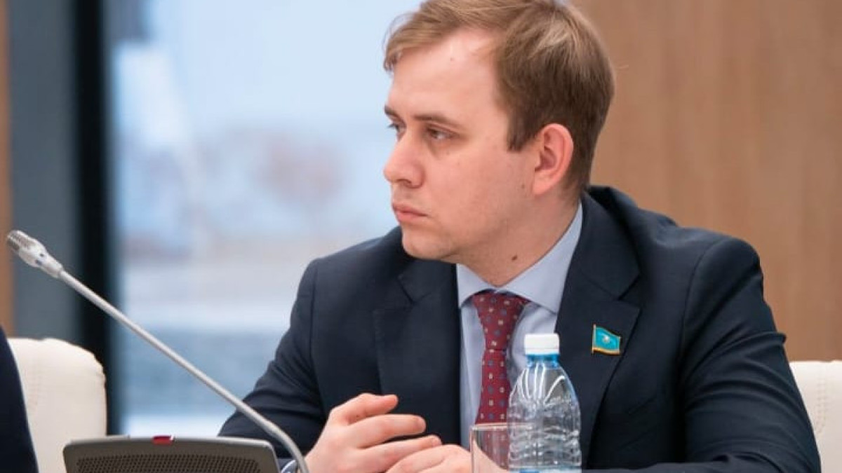  жеке мұрағатынан