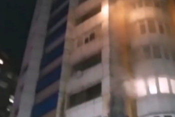 Фотография к новости: Астанада көпқабатты тұрғын үйде өрт шықты