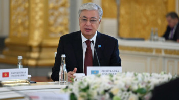 Фотография к новости: Президент ТМД мемлекеттері басшылары кеңесінің шағын құрамдағы отырысында сөз сөйледі