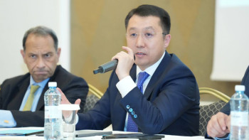 Фотография к новости: Көлік министрі АҚШ Сауда миссиясының өкілдерімен кездесті