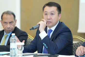 Фотография к новости: Көлік министрі АҚШ Сауда миссиясының өкілдерімен кездесті