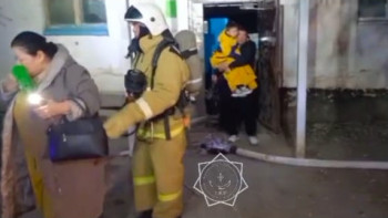 Фотография к новости: Қостанай облысының өрт сөндірушілері 13 адамды эвакуациялады