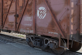 Фотография к новости: Ақмола облысында жүк пойызы рельстен шығып кетті