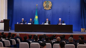 Фотография к новости: Бектенов Ұлытау облысының активіне жаңа әкімді таныстырды