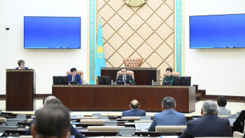 Фотография к новости: Бүкіл әлем инвестиция үшін күресіп жатыр – Әшімбаев