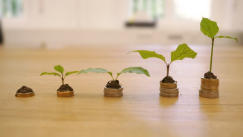 Фотография к новости: Қазір бүкіл әлемде инвестиция үшін үлкен күрес, бәсеке жүріп жатыр – Әшімбаев