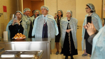 Фотография к новости: Елордалық білім ұйымдарында тамақтану сапасы тексерілді