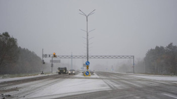 Фотография к новости: Петропавлда алғашқы қар жауды: полиция жолда сақ болуды ескертеді