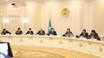 Фотография к новости: Маңғыстаудың экологиялық, энергетикалық және сумен жабдықтау мәселелері талқыланды