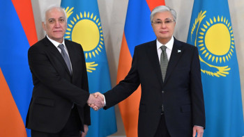 Фотография к новости: Қазақстан мен Армения президенттері келіссөз жүргізді