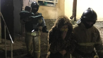 Фотография к новости: Елордалық құтқарушылар 4 адамды эвакуациялады