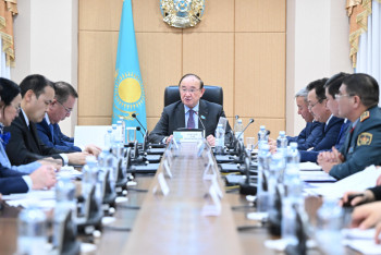 Фотография к новости: Қазақстан мен Өзбекстанның экология саласындағы заң талқыланды