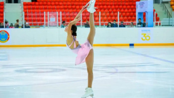 Фотография к новости: Астанада алғаш рет мәнерлеп сырғанаудан халықаралық мұз шоуы өтеді