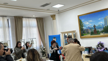 Фотография к новости: Жазушы Жақсылық Түменбаевтың жаңа кітабының тұсауы кесілді