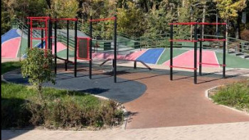 Фотография к новости: Алматыда скейт алаңы бар жаңа сквер салынды