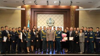 Фотография к новости: ТЖМ-де Құтқарушы күніне орай салтанатты жиналыс өтті