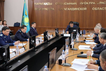 Фотография к новости: Прокурорлар есірткімен байланысты 7 мың жарнамалық сайтты бұғаттады