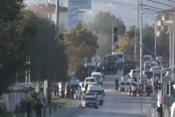 Фотография к новости: Түркиядағы теракт: 3 адам қаза тауып, 14 адам жарақат алған