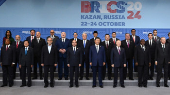 Фотография к новости: Тоқаев БРИКС+ саммитіне қатысып жатыр